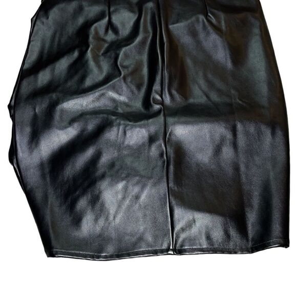 FTF Faux Leather Ruched Skirt - Picture 9 of 14